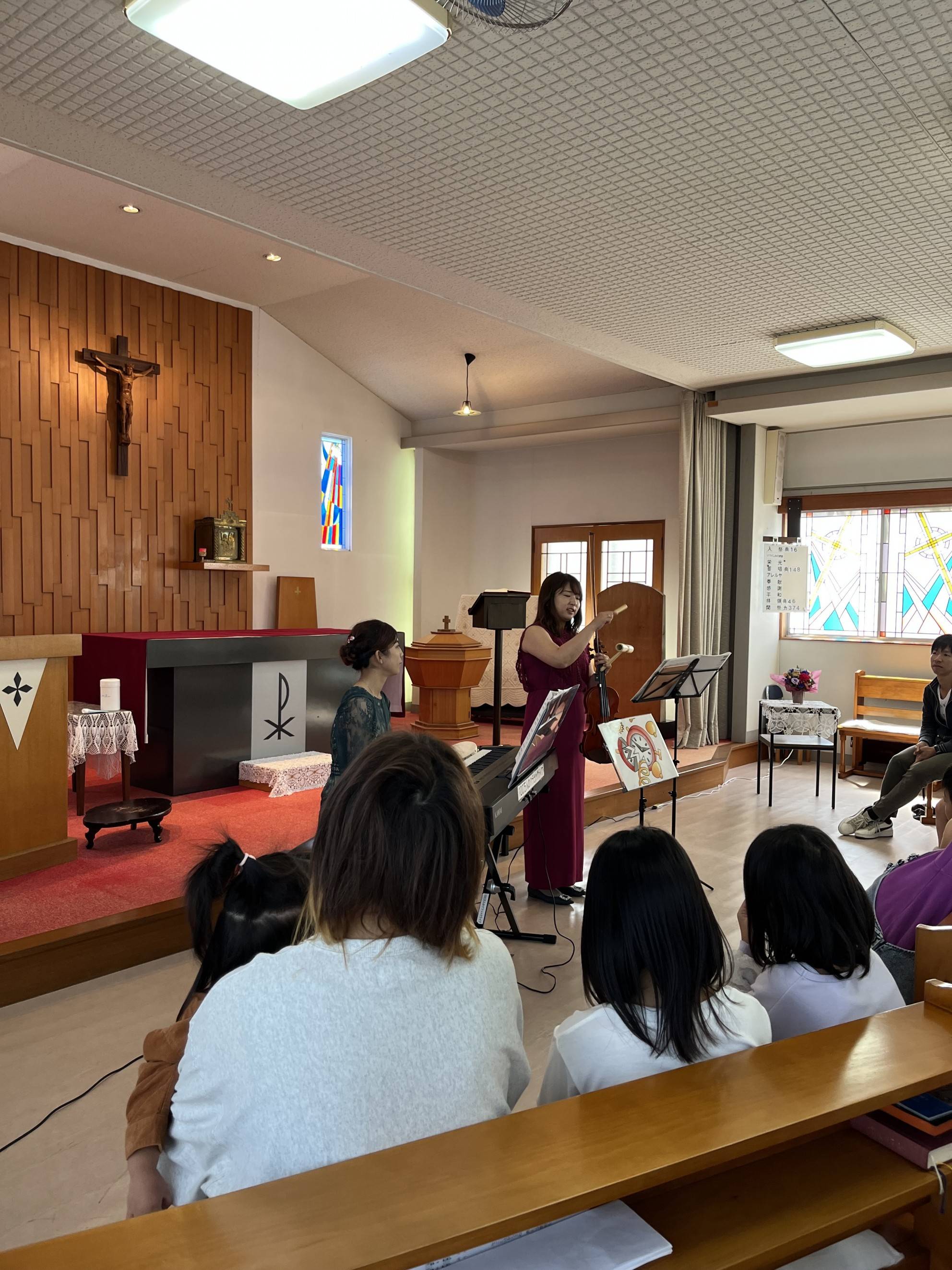 コンサートの様子(みんな食堂アルトス@カトリック下松教会)